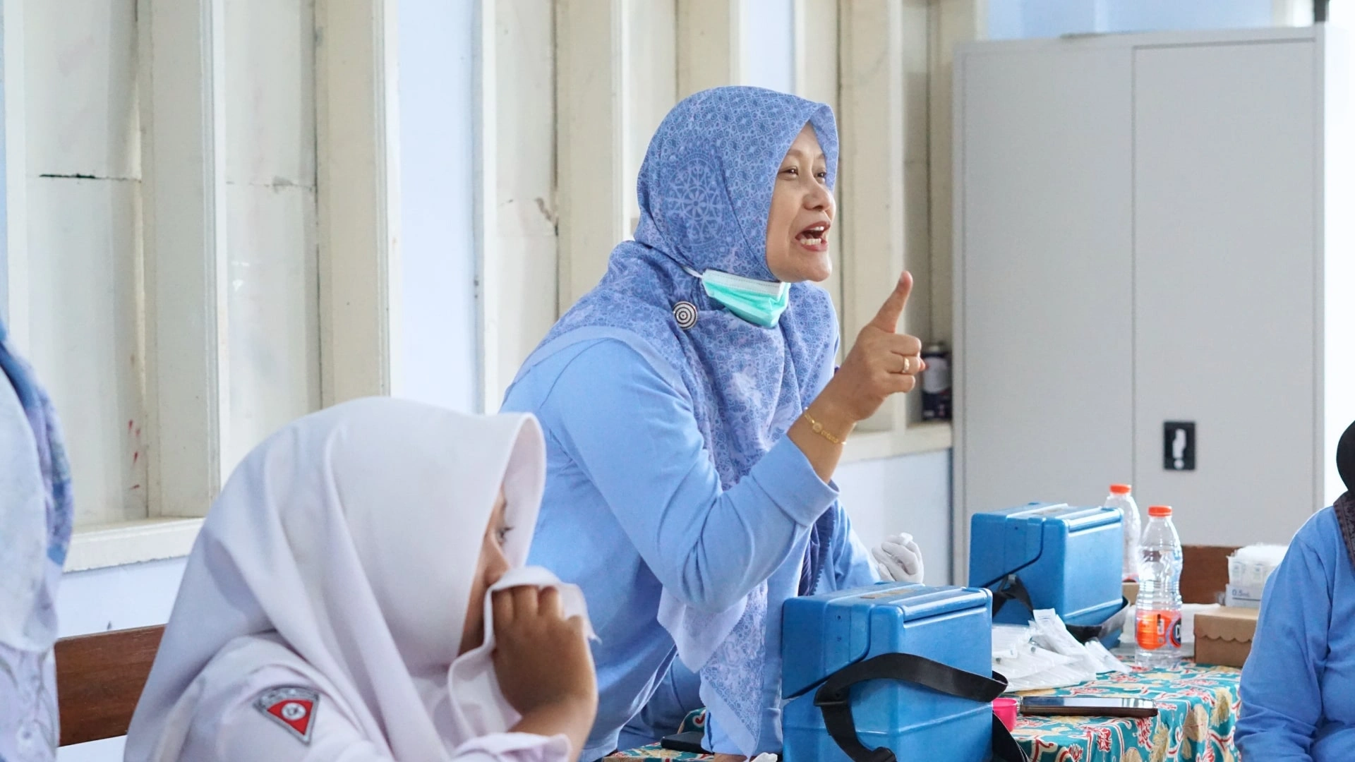 “Sehat Bersama, Prestasi Terjaga”: MTs Shirothul Fuqoha’ Gelar Imunisasi HPV dan Cek Kesehatan Gratis