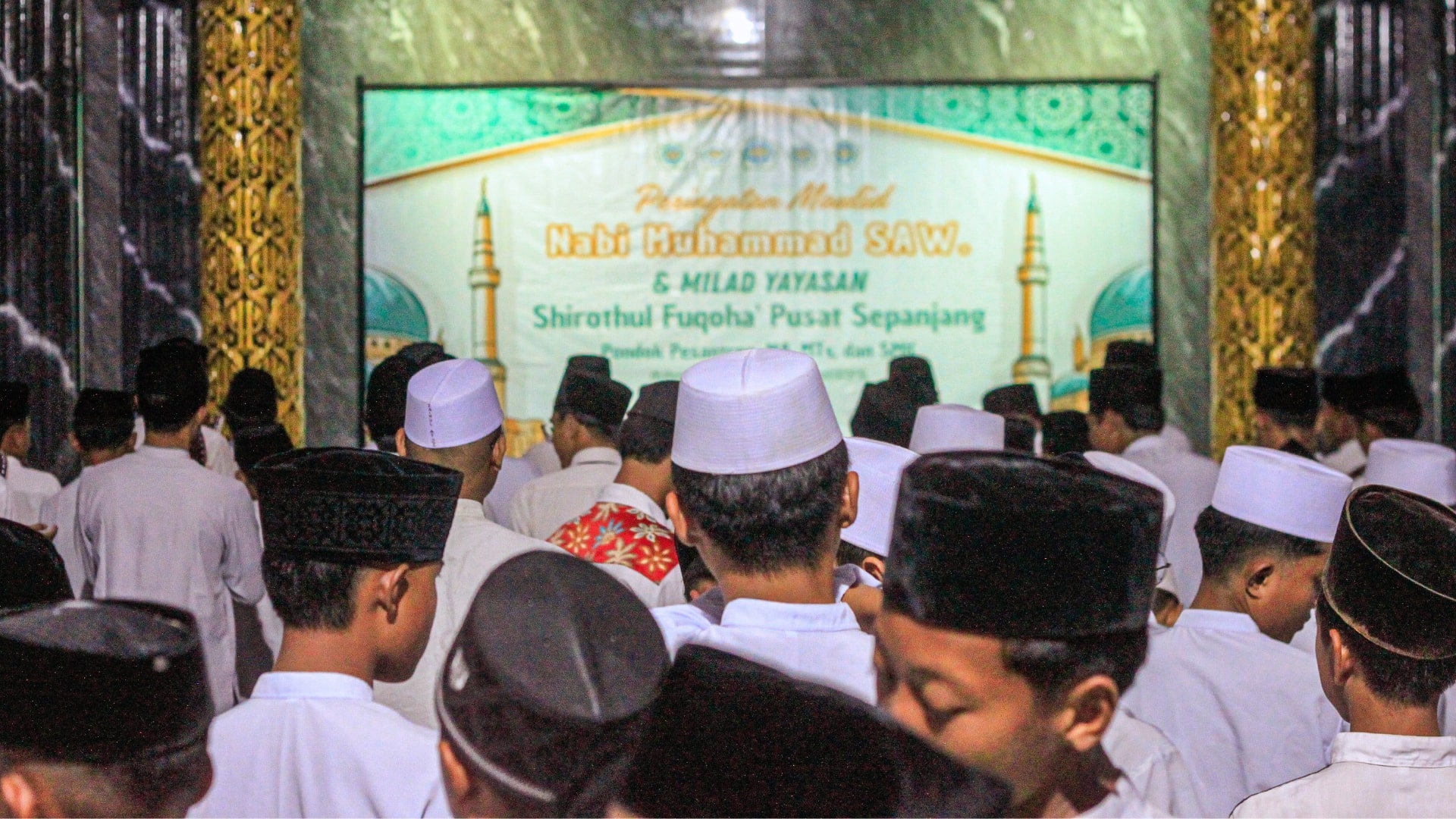 Peringatan Maulid Nabi Muhammad SAW dan Milad Yayasan Shirothul Fuqoha’: Momentum Cinta Rasul dan Penguatan Ukhuwah